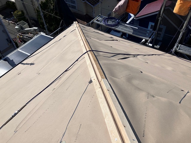 スーパーガルテクト　カバー工法